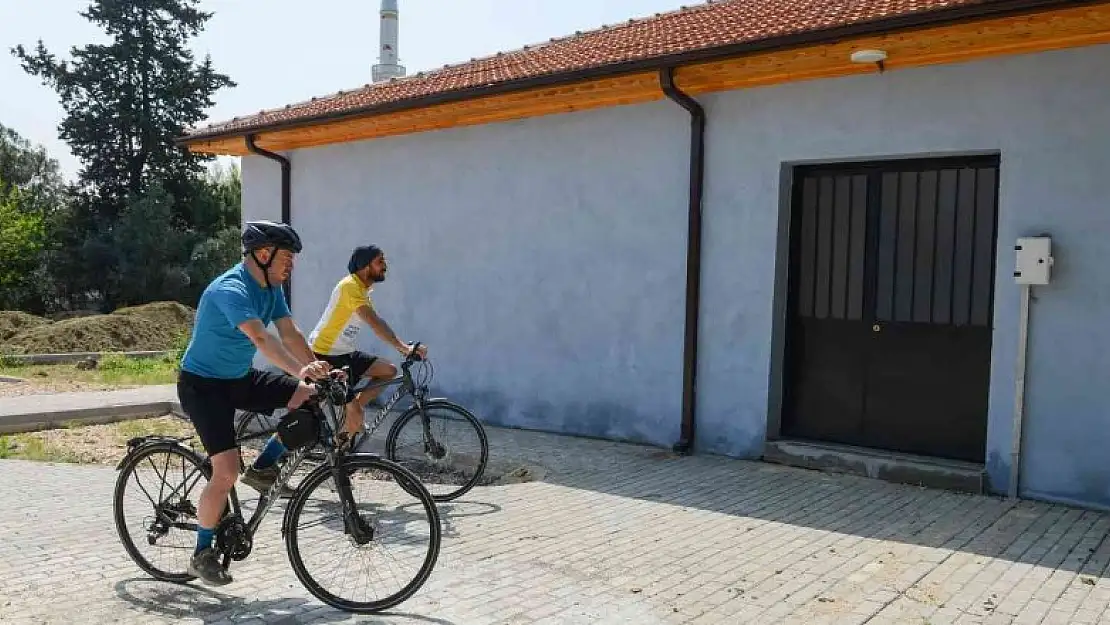 Bursa'da eski  köy okulları bisiklet evi oluyor