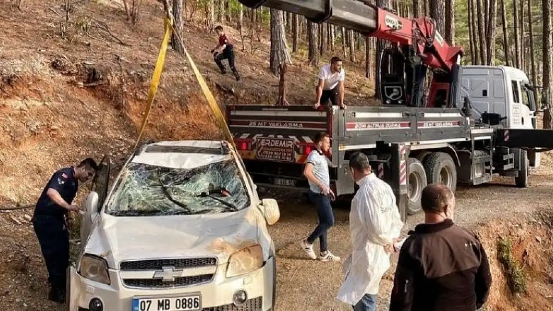 Aracıyla şarampole düşen Alman uyruklu sürücü hayatını kaybetti