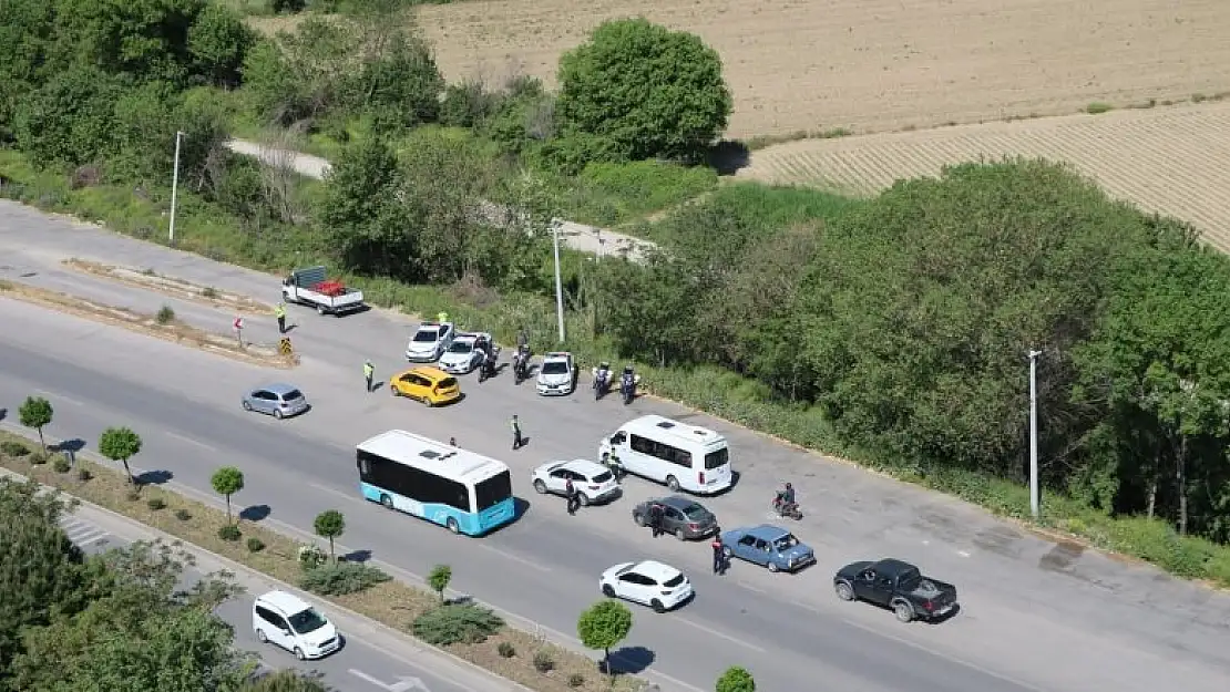 Bayram dönüşü trafiğine helikopterli denetim