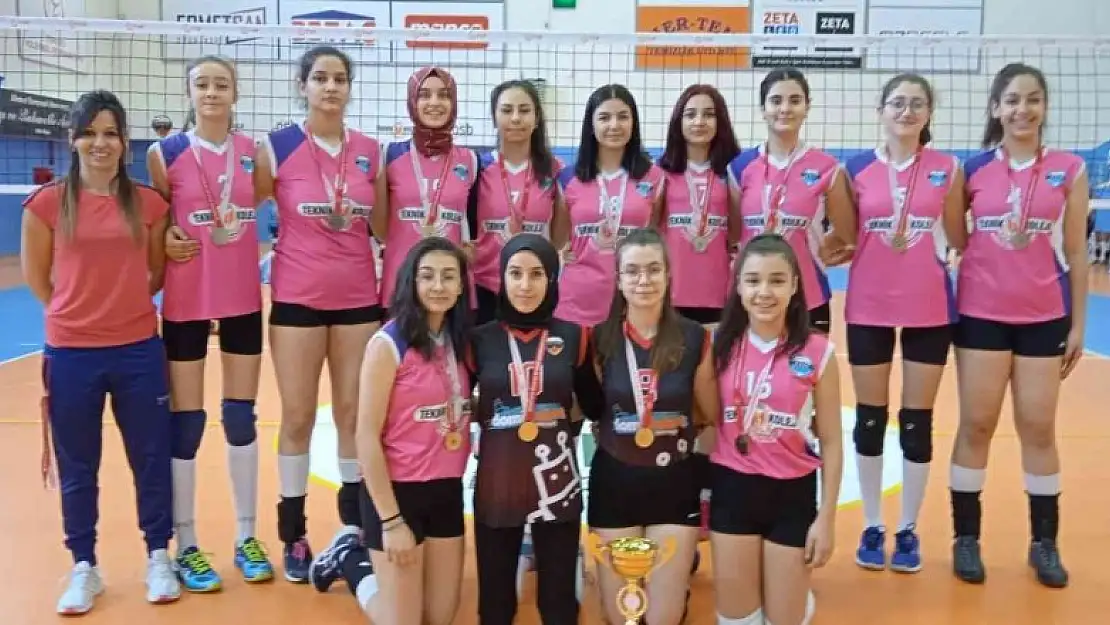 Voleybol Altyapılar Türkiye Şampiyonası'na Kayseri 7 takım ile katılacak