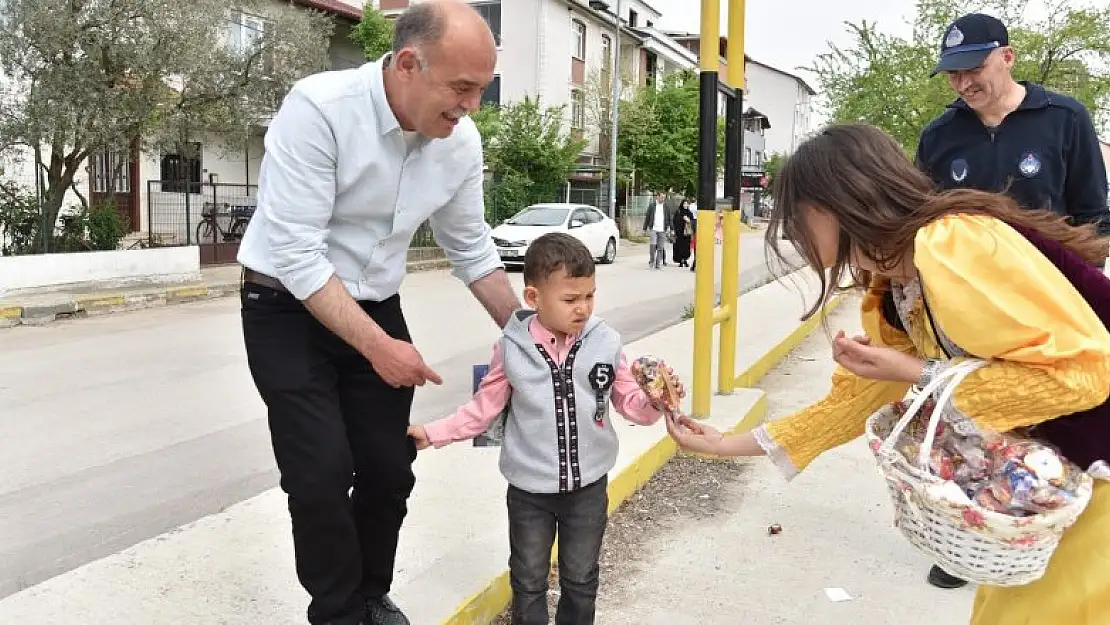 Kartepe'de minikler bayram etkinlikleriyle eğlendi