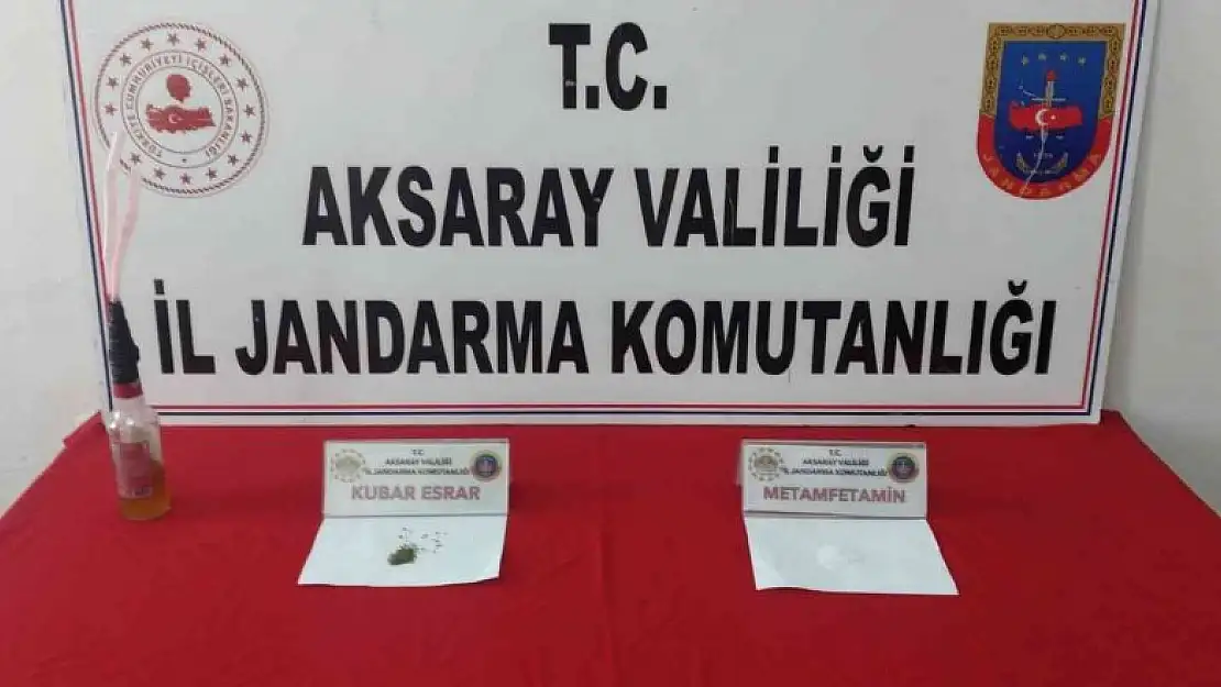 Jandarma uyuşturucu tacirlerine göz açtırmıyor