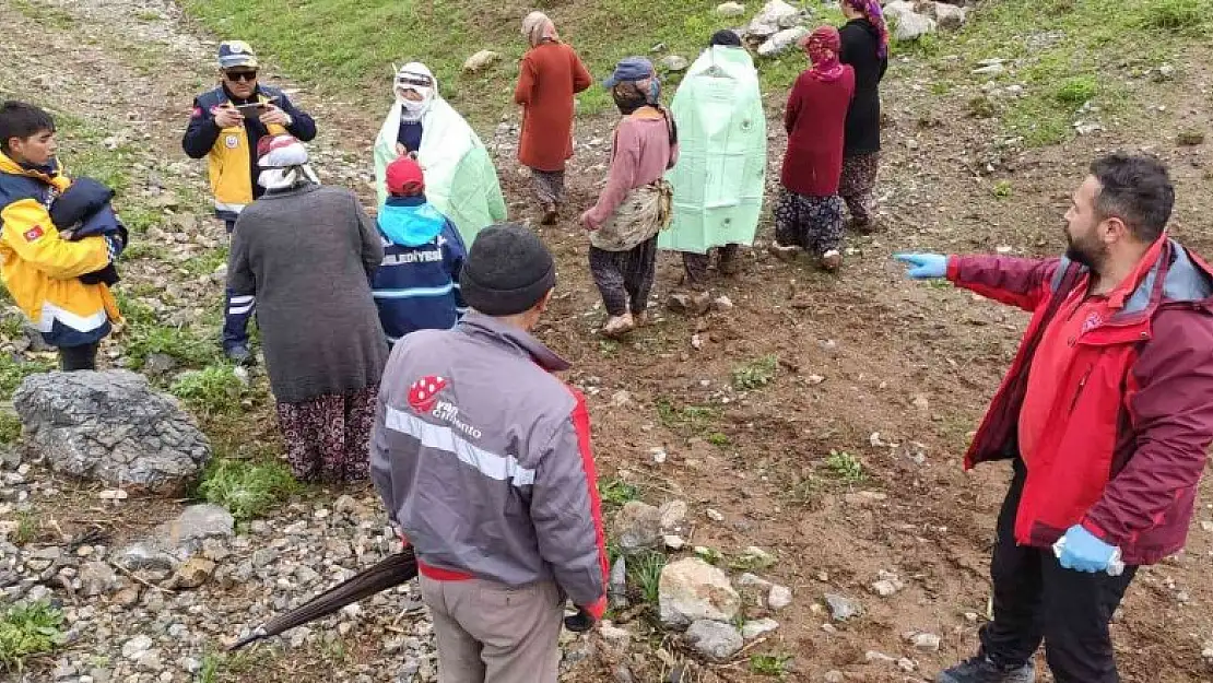 Van'da yaylada mahsur kalan vatandaşlar kurtarıldı