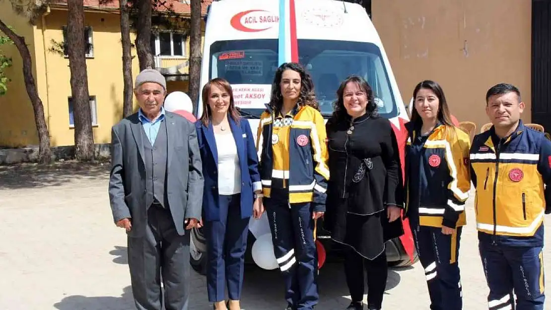 Hayırsever vatandaştan sağlık müdürlüğüne ambulans bağışı