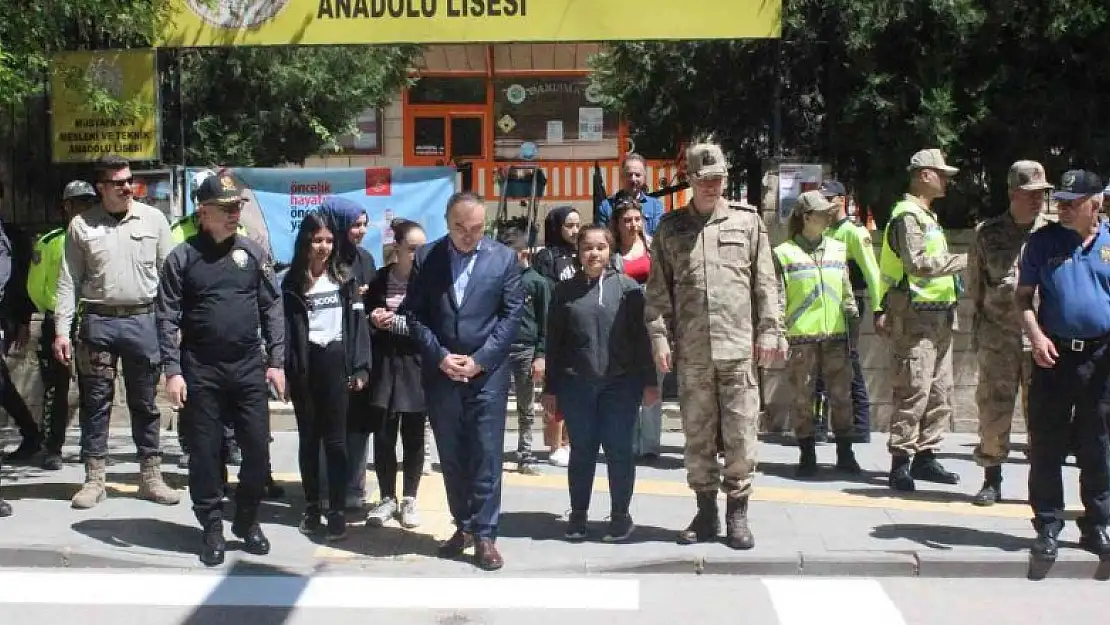 Kilis'te 'Yayalar için 5 adımda güvenli trafik' etkinliği yapıldı