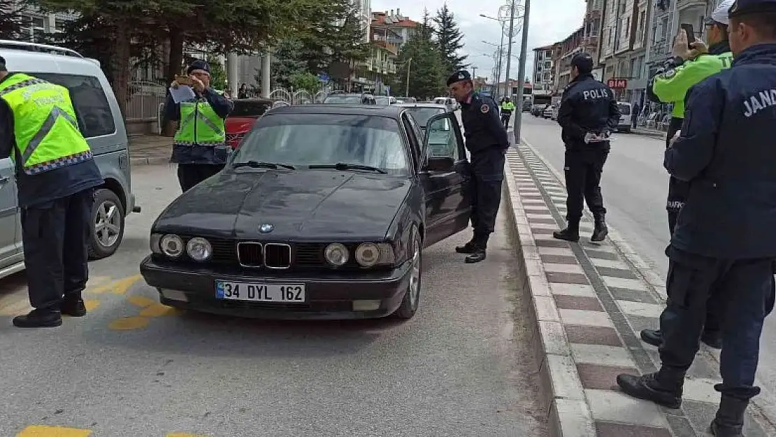 Şuhut'ta 'Yayalar için 5 adımda güvenli trafik' projesi tanıtıldı