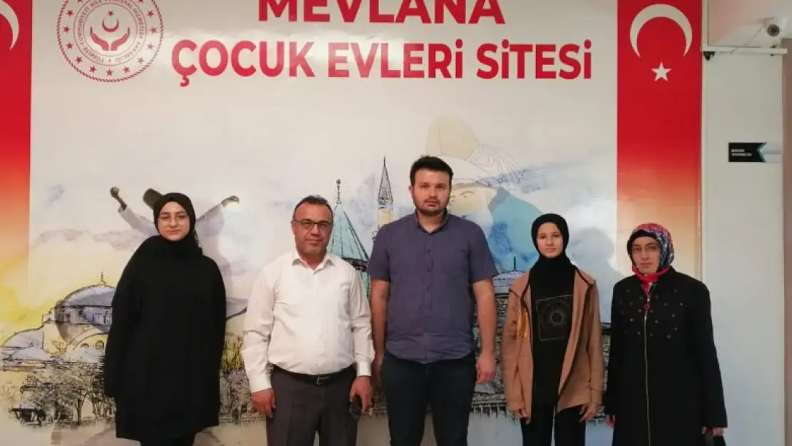 İmam Hatip Lisesi öğrencilerinden 'El Ele İyiyiz' çalışması