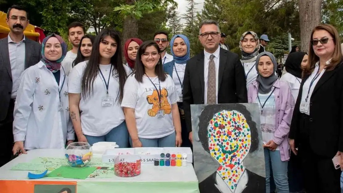 Bağımlılıkla mücadele için 'Harekete Geç Gençlik Festivali' başladı