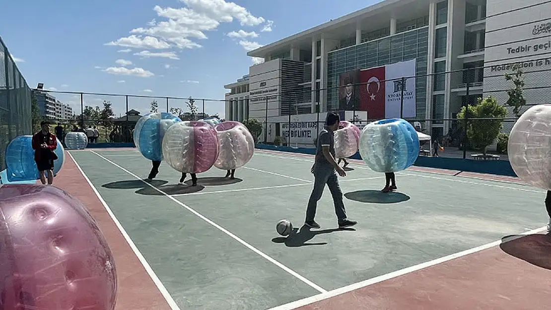 Konya'da 'KaratayVerse Bahar Şenliği ve Yapay Zeka Festivali' başladı