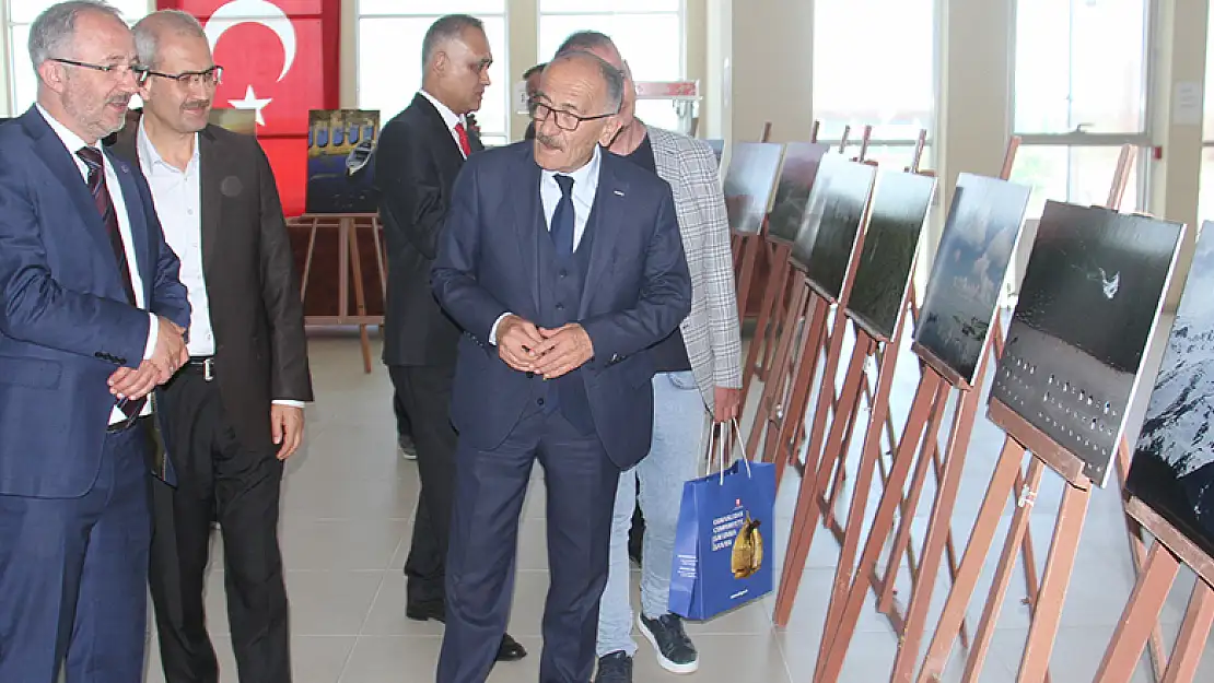 Cumhurbaşkanlığı Devlet Arşivleri Başkanı Prof. Dr. Uğur Ünal, devlet arşivlerini anlattı: