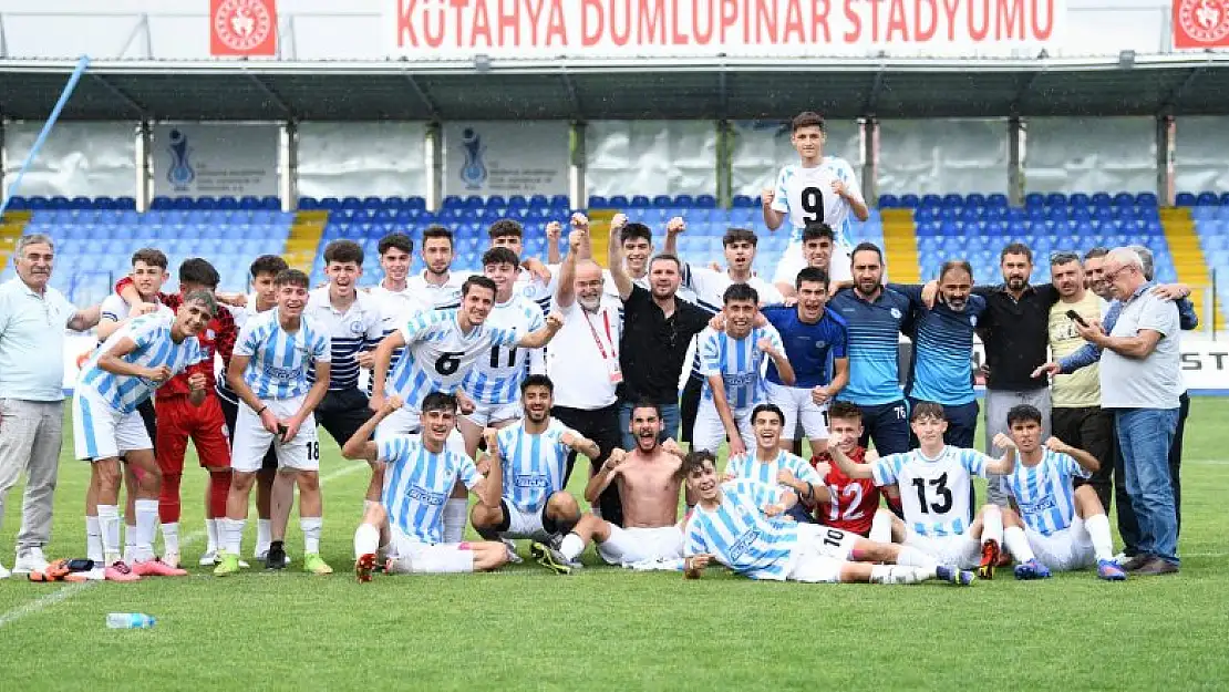 Selçuklu Belediyespor U18 Futbol Takımında  hedef Türkiye şampiyonluğu