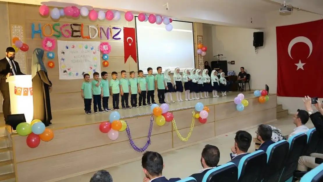 Hadim'de Kur'an kursu öğrencilerinden mezuniyet programı