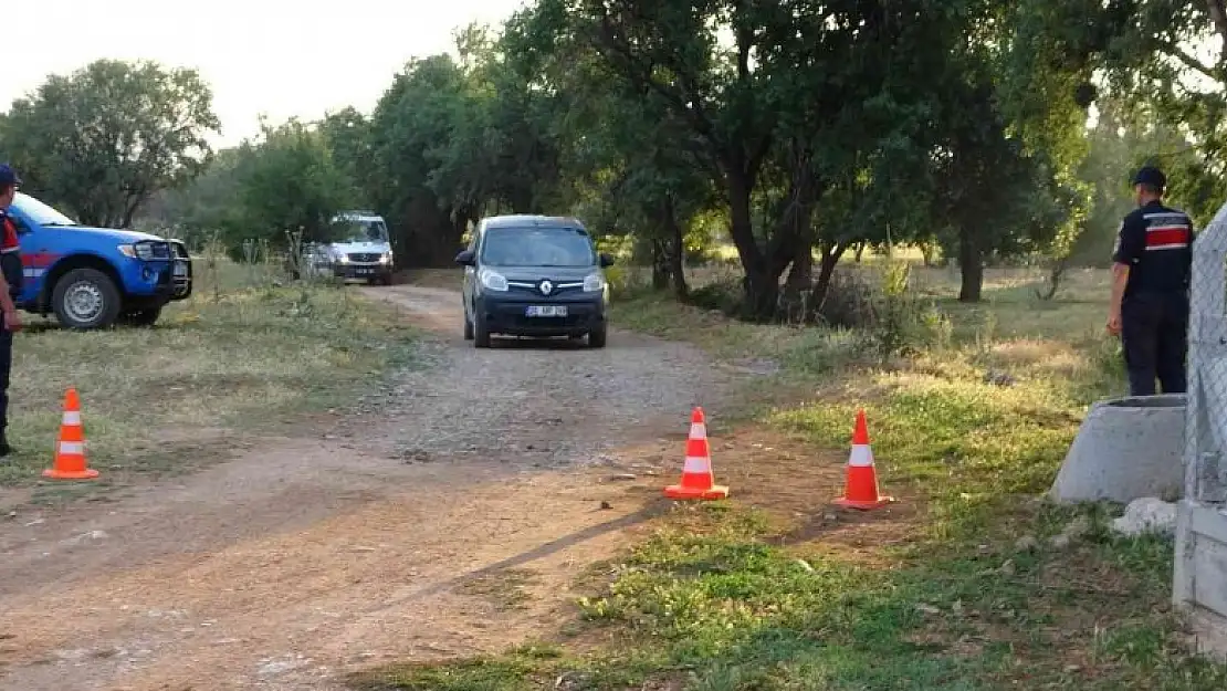 Kayıp gençler 45 saattir kazılan 30 metrelik kuyuda ölü bulundu