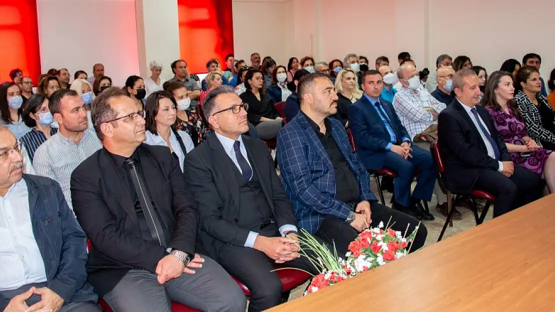 Selçuk Üniversitesi YDYO'da Sözlü Çeviri Laboratuvarı açıldı