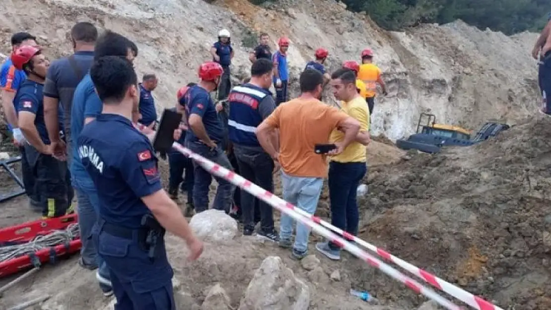 Manisa'da gölet inşaatında göçük meydana geldi! 3 kişi toprak altında