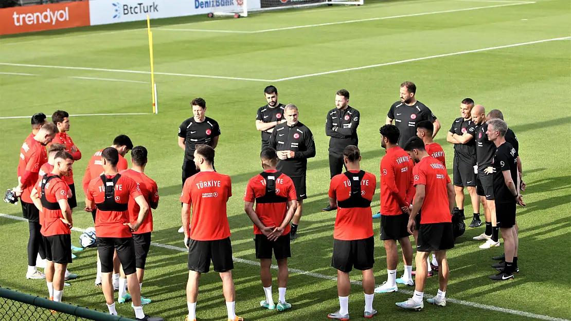 A Milli Futbol Takımı, Letonya maçının hazırlıklarına başladı