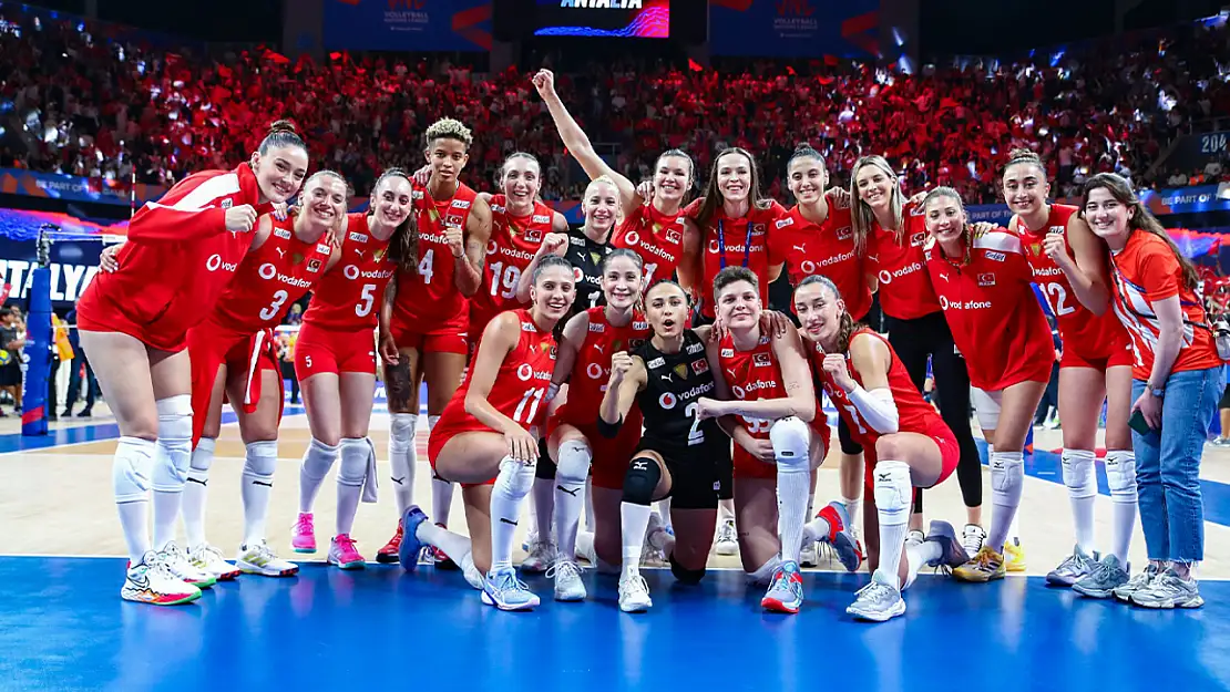 A Milli Kadın Voleybol Takımı  Fransa'yı 3-0 mağlup etti