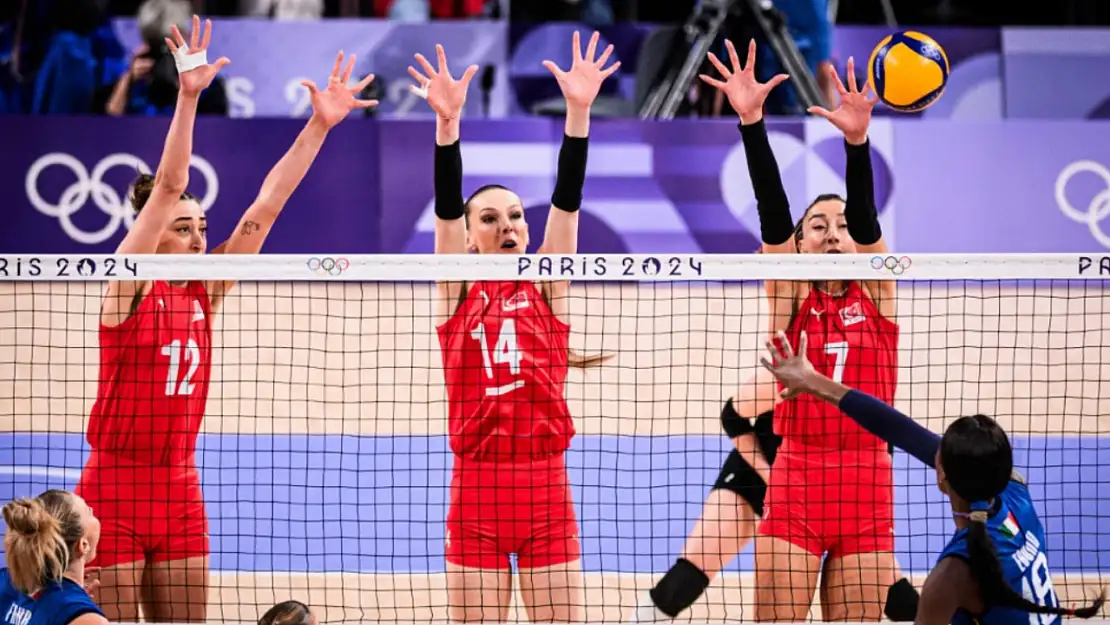 A Milli Kadın Voleybol Takımı İtalya'ya yenildi