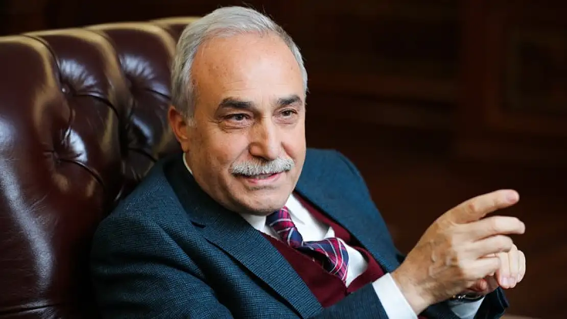 Ahmet Eşref Fakıbaba AK Parti'den istifa etti