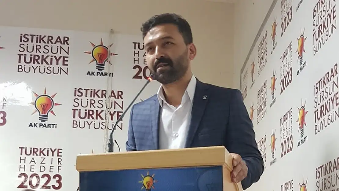 AK Parti İlçe Başkanı istifa etti