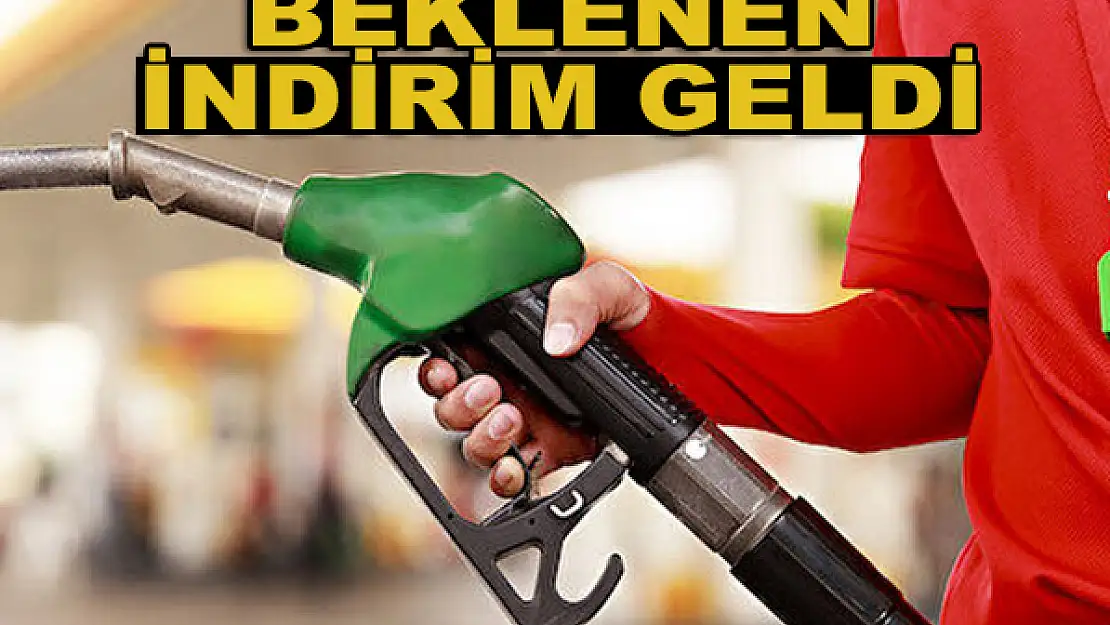 Akaryakıta beklenen indirim geldi