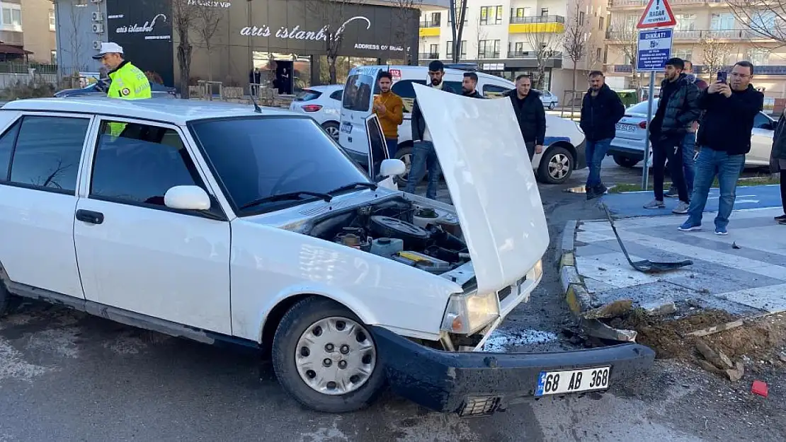 Aksaray'da alkollü sürücü ortalığı birbirine kattı!