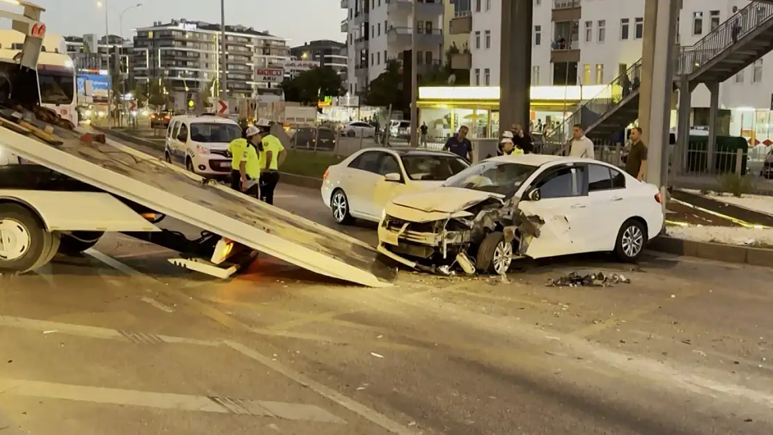 Aksaray'da trafik kazası: 1 ağır yaralı