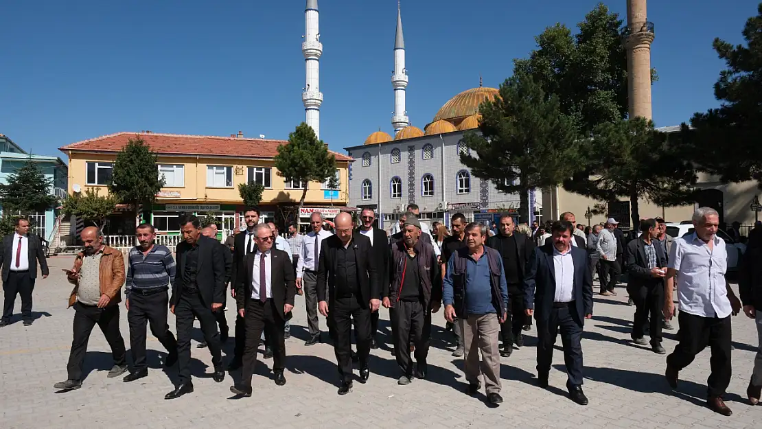 Akşehi'rde sıcak asfalt çalışmaları Doğrugöz mahallesi'nden başladı