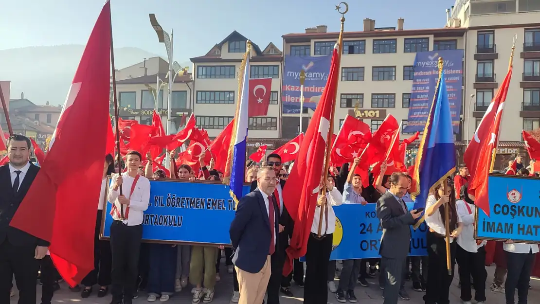 Akşehir'de Cumhuriyet Bayramı kutlandı!