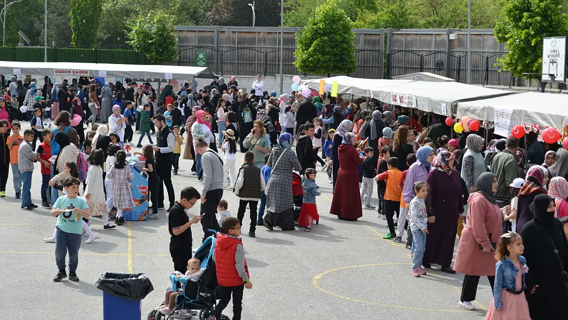 Alaeddin İlkokulunda Kermes Düzenlendi