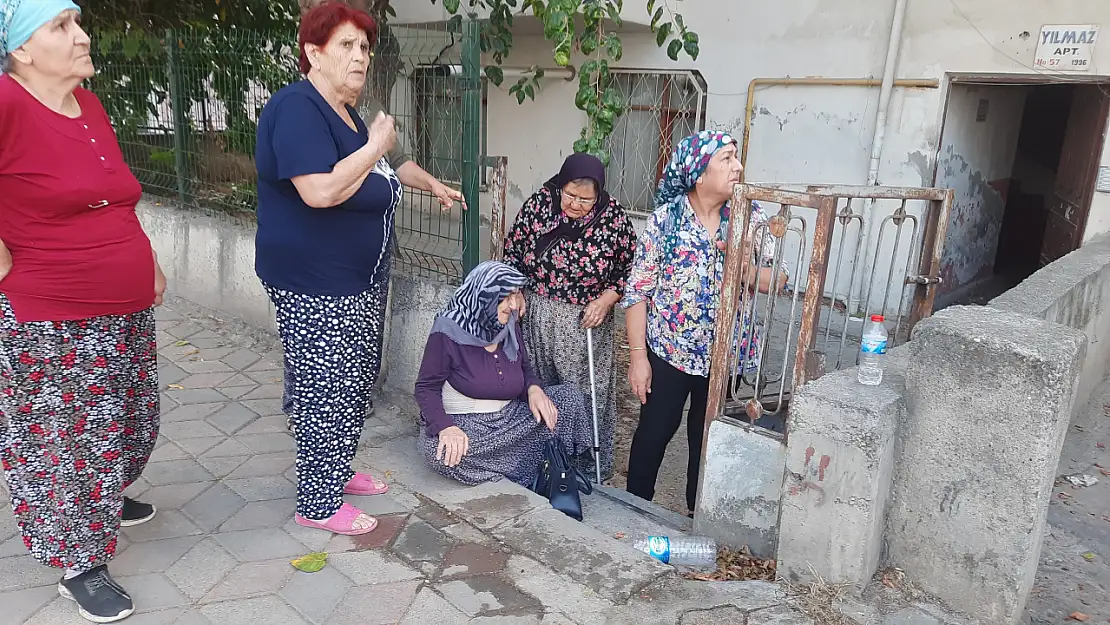 Alkollü oğul evi yaktı