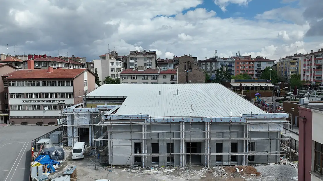 Altay: Tarihi Konya Lisesi Spor ve Konferans salonu yeni dönemde öğrencilerin hizmetinde olacak