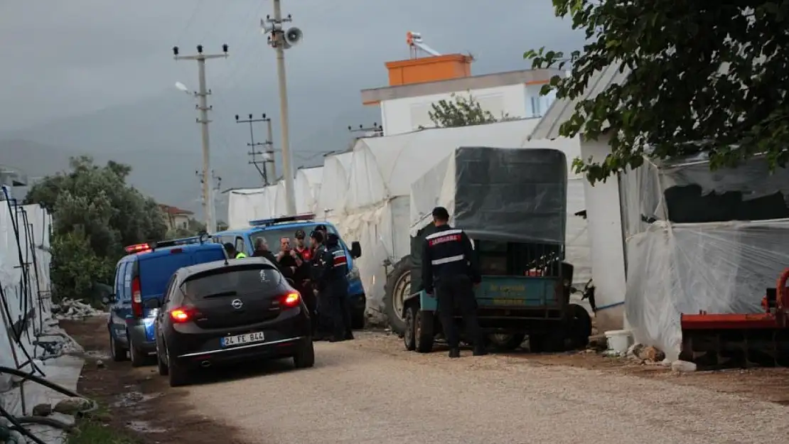 Antalya'da 13 yaşındaki çocuk yanlışlıkla annesini vurarak öldürdü!