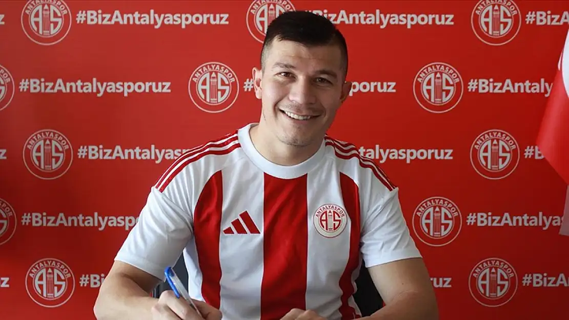 Antalyaspor Samudio'yu transfer etti