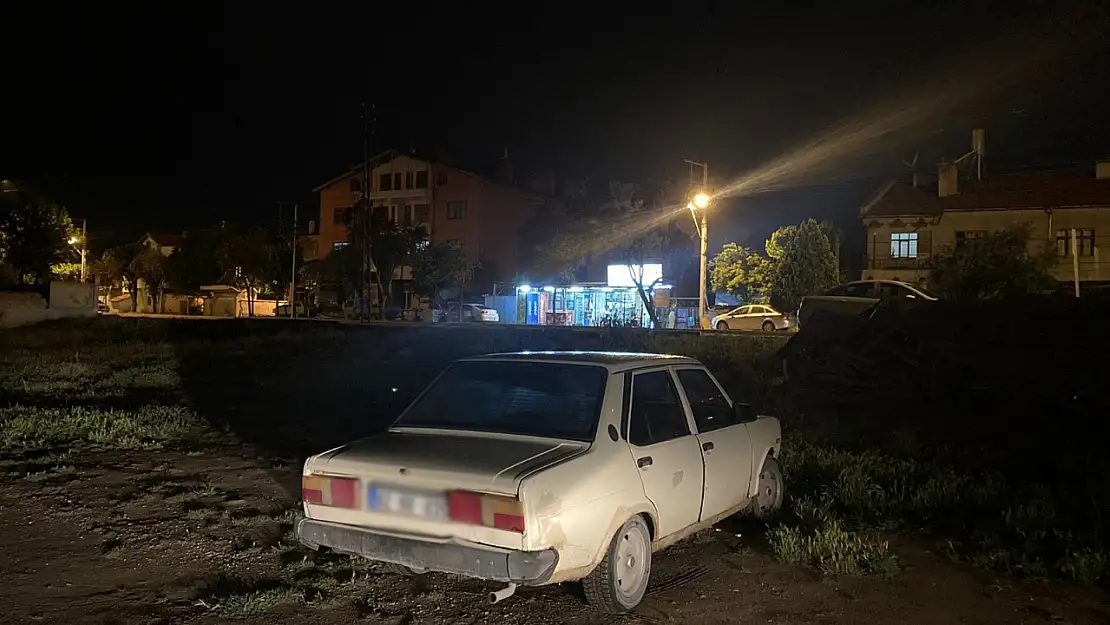 Arabayı çalıp geri almaya geldi, karşılaştığı polis ekipleri  oldu!