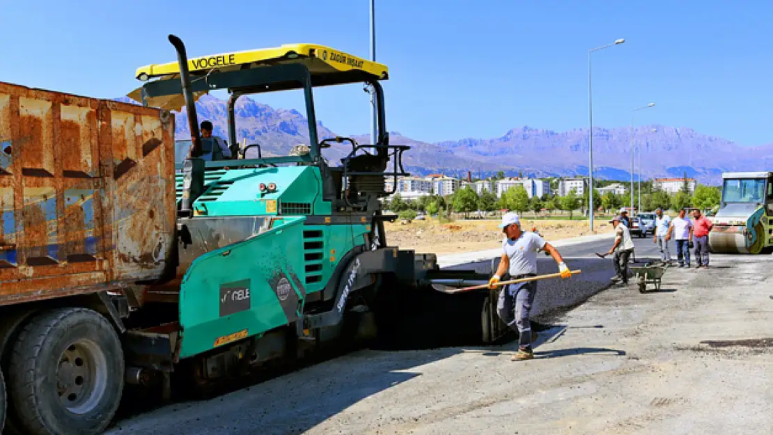 Asfalt Çalışmaları Son Sürat Devam Ediyor