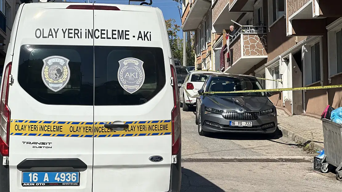 Ayrılma aşamasındaki eşini öldürdü