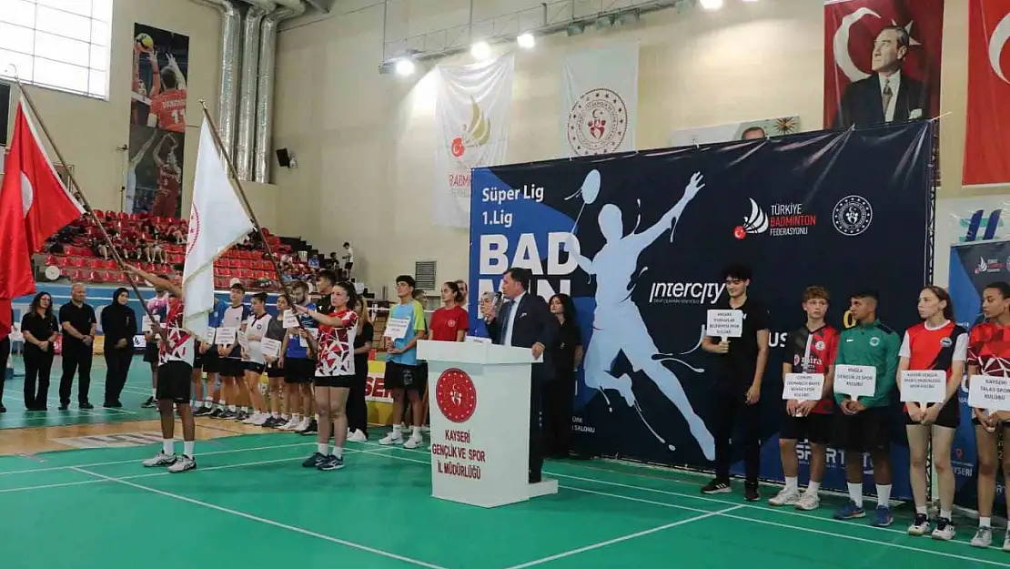 Badminton Süper Lig Müsabakaları Kayseri'de başladı