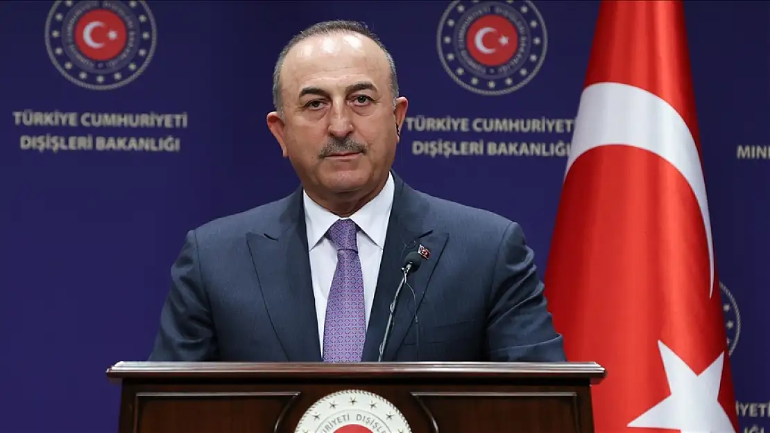 Bakan Çavuşoğlu'ndan Yunanistan'a tepki!