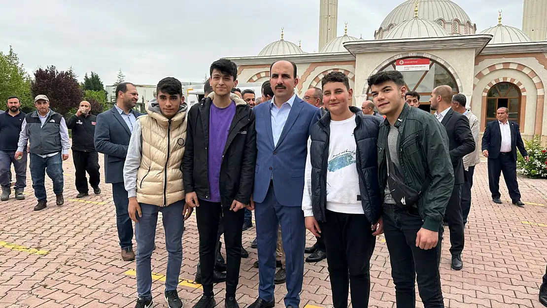 Başkan Altay: Konsan sanayi camii'nde vatandaşlarla buluştu