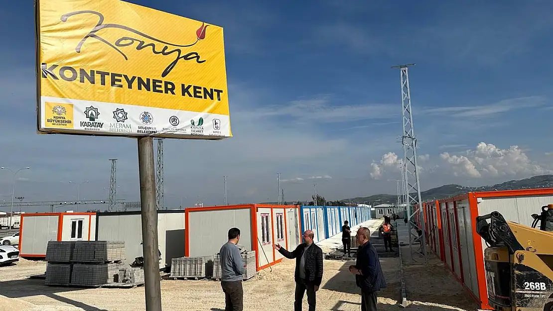 Başkan Pekyatırmacı Hatay'da konteyner kentte incelemelerde bulundu