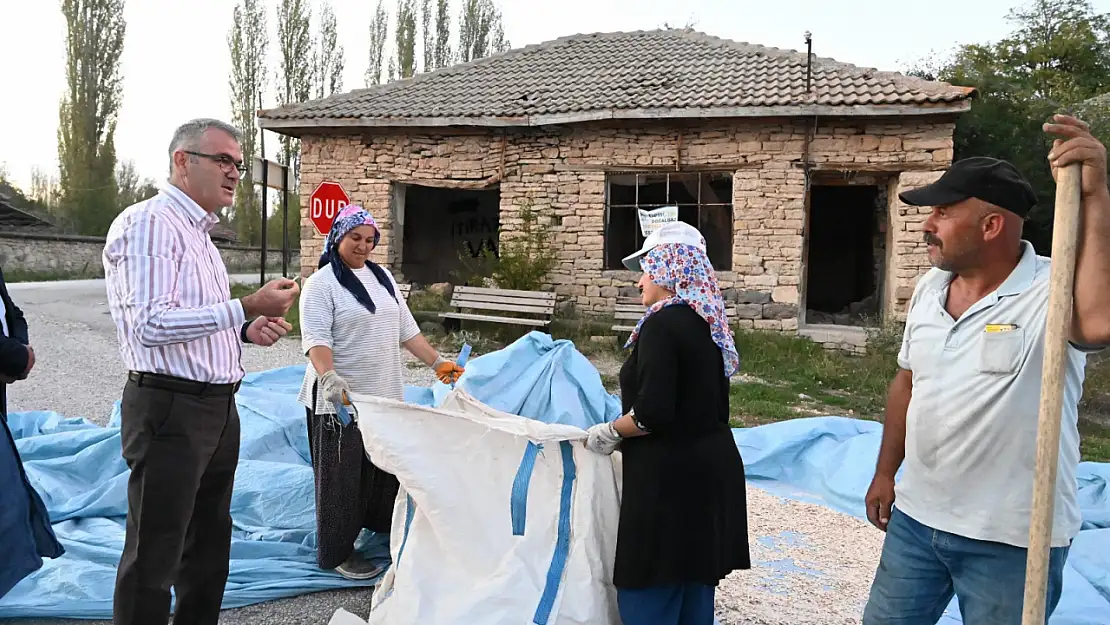 Başkan Ustaoğlu, Irmaklı mahallesinde incelemelerde bulundu