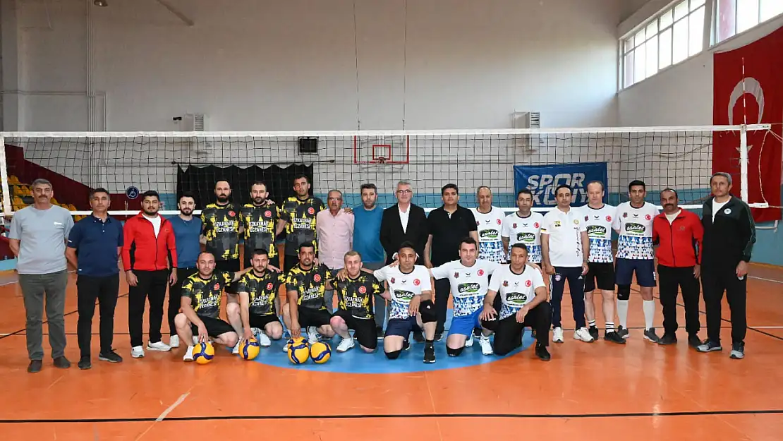 Başkanlık voleybol turnuvası Konya'da başladı!