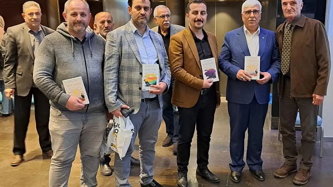 BBP Konya Kitap Günlerinde vatandaşlar buluştu