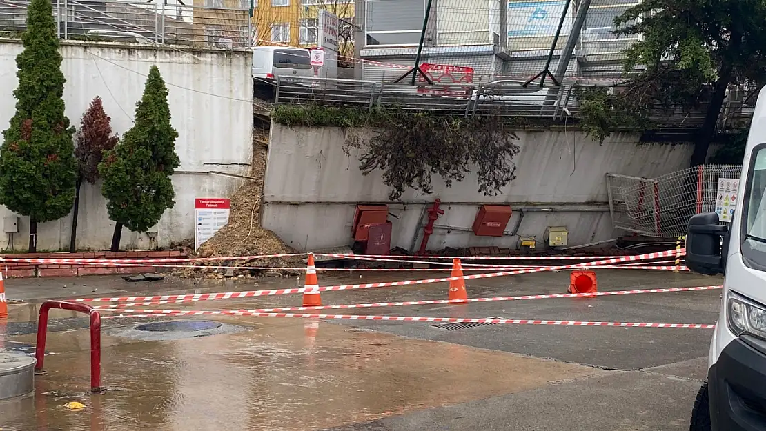 Benzin istasyonunun duvarı çöktü