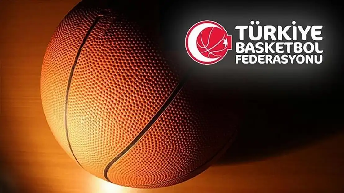 Beşiktaş'a taraftar tezahüratları nedeniyle para cezası!