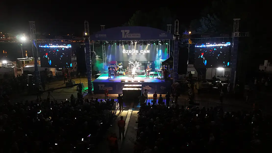 Beyşehir Göl Festivali'nde Özgür Can Çoban rüzgarı esti!