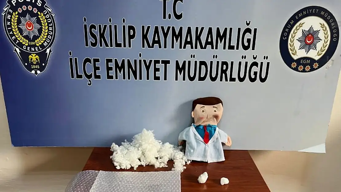 Bez bebekten uyuşturucu çıktı