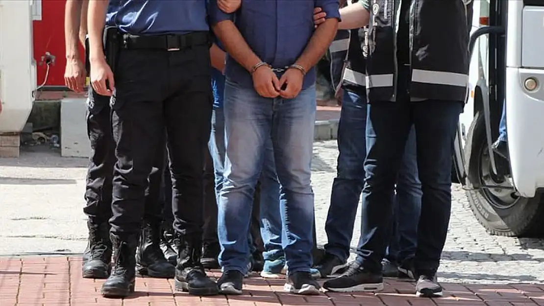 Bu kadarına da pes! Doktorların imzasını taklit edip uyuşturucu hap sattılar