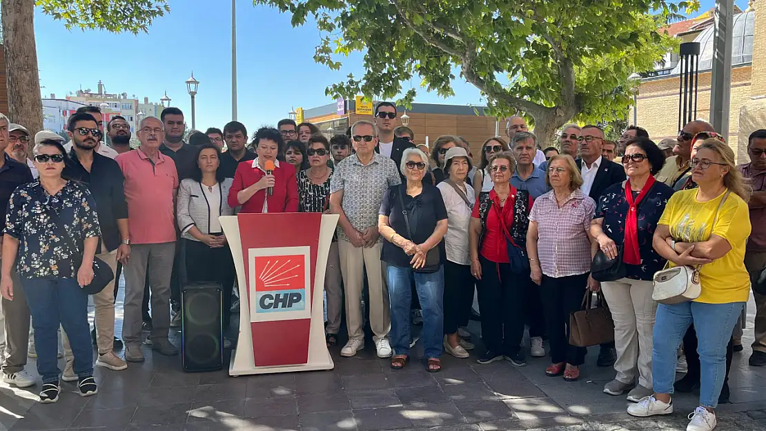 CHP Konya il başkanlığından Çelik'e destek: 'Hapisler kararlılığımızı zayıflatmıyor'